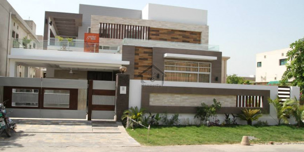 Johar Town, House Is Available For Sale