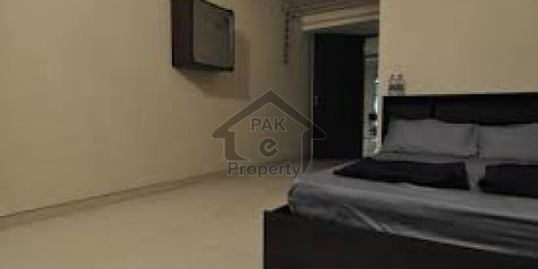 Ideal Prime Location Beautiful Used 8 Marla House No. 152 Available For Sale