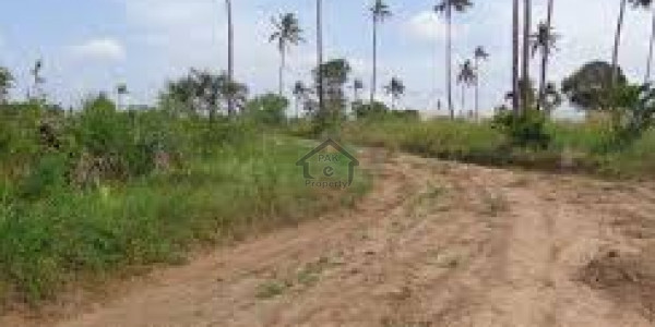 DHA Phase 7 - 1 Kanal Plot No 33 Corner 150 Ft Road Direct Owner