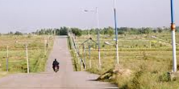 Bahria Nasheman -5 Marla  Residential Plot Is Available For Sale