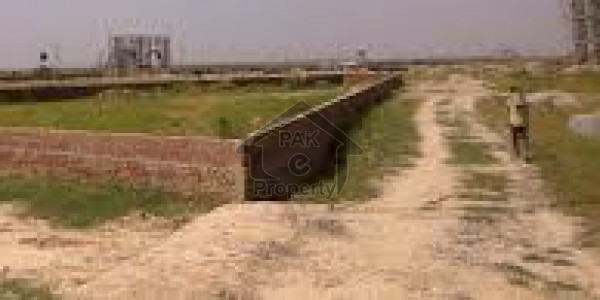 10 Marla Plot For Sale In Sheikh Saadi Block At Reasonable Price