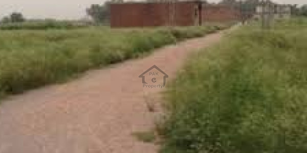 Bahria Town - 4 Kanal plot Is Available For Sale