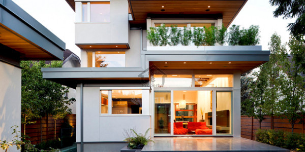 Wapda Town, 10 Marla House Is Available For Sale