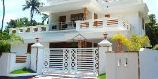 Canal View-   5 Marla-    Beautiful Furnished Corner House For Sale.