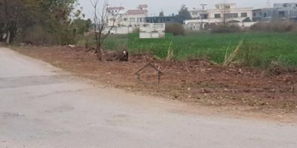 Bahria Town Phase 8  Safari Valley-   7 Marla-    Residential Plot Available For Sale.