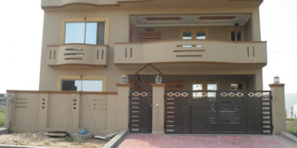 State Life Housing Society-    10 Marla-    House For Sale.