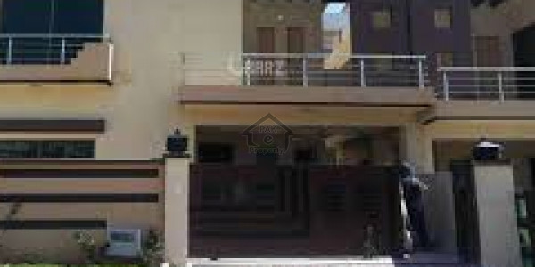 Mag Town-   5 Marla-    House For Sale.