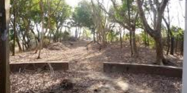 Bahria Town - Jinnah Block - 5 Marla Corner Plot For Sale In  Lahore