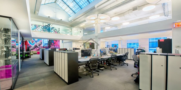 Eid Gah Road,Commercial Hall Available For Sale On Main Sahib Plaza