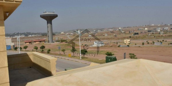 10 Marla Plot in Phase 7