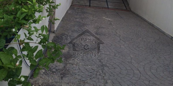 10 Marla Residential Plot For Sale