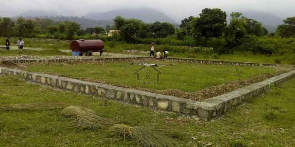 Naval Farms Housing Scheme-5 Kanal Farm House Land For Sale