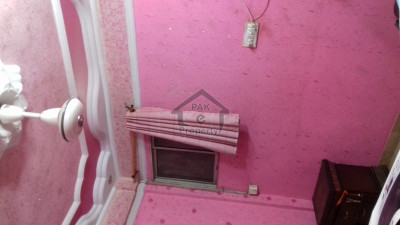 3rd Floor Flat for Sell