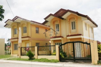 Usman Block,5 Marla- Beautiful House For Sale