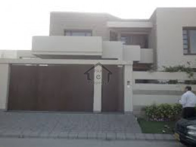 New Model Town- 900 sq.ft-Beautiful House Is Available For Sale in Gujrat