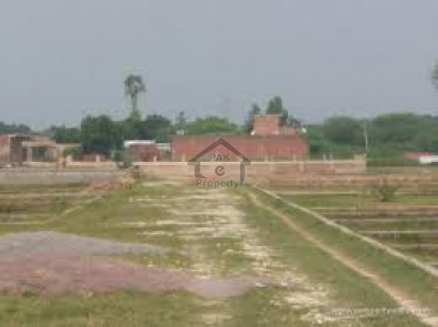 Canal View Housing Scheme-4500 sq.ft- Plot Is Available For Sale In  Gujranwala