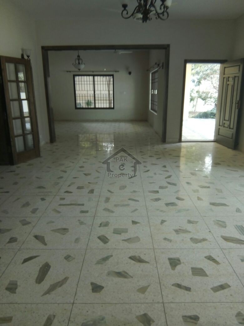Beautiful Renovated House Available For Rent In Sector F-7 College Road