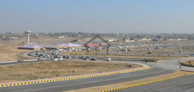 B-17, - 8 Marla  Plot For Sale In Block C.