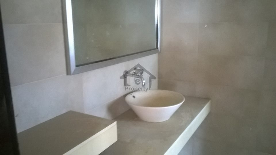 2 Bed Apartment Available in The Sanctuary Bahria Town Safari villa 3 Phase 2