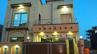 Park Face 7 Marla Double Unit House For Rent in Abubaker Block Bahria town Rawalpindi