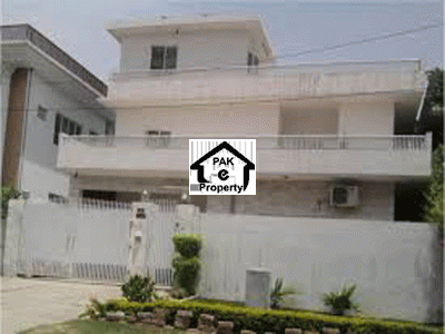 Old House For Sale In G-9/3