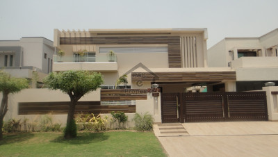 Tariq Gardens - Block E, -10 Marla -  Brand New House For Sale ..