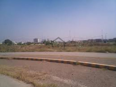 Park Avenue Housing Scheme, - 5 Marla-Plot For Sale On Easy Installment.