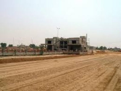 Lahore Garden Town Commercial Plot For Sale
