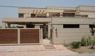 Architects Engineers Society - Block B,- 10 Marla - House Available For Sale.