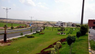 Valencia - Block A2, - 10 Marla - Plot Available For Sale.