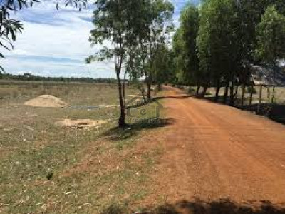 Bahria Town - Precinct 4, - 1 Kanal -  Plot Is Available For Sale.