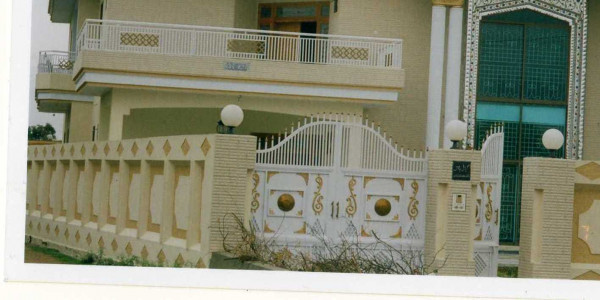 Ghauri Town, - 4 Marla -House For Sale .