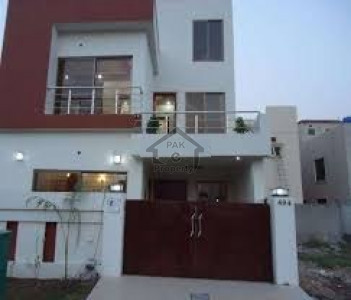 Mughalpura, - 5 Marla - House Is Available For Sale.