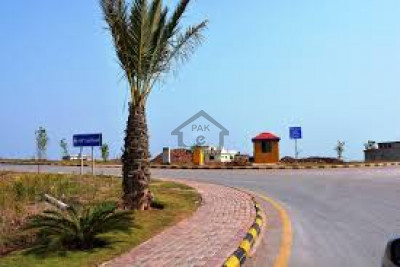 Bahria Enclave - Sector N, - 8 Marla - Plot for sale.