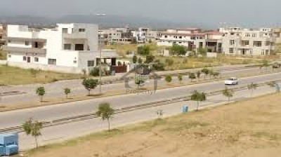 Bahria Enclave - Sector N, - 5 Marla Plot  For Sale .