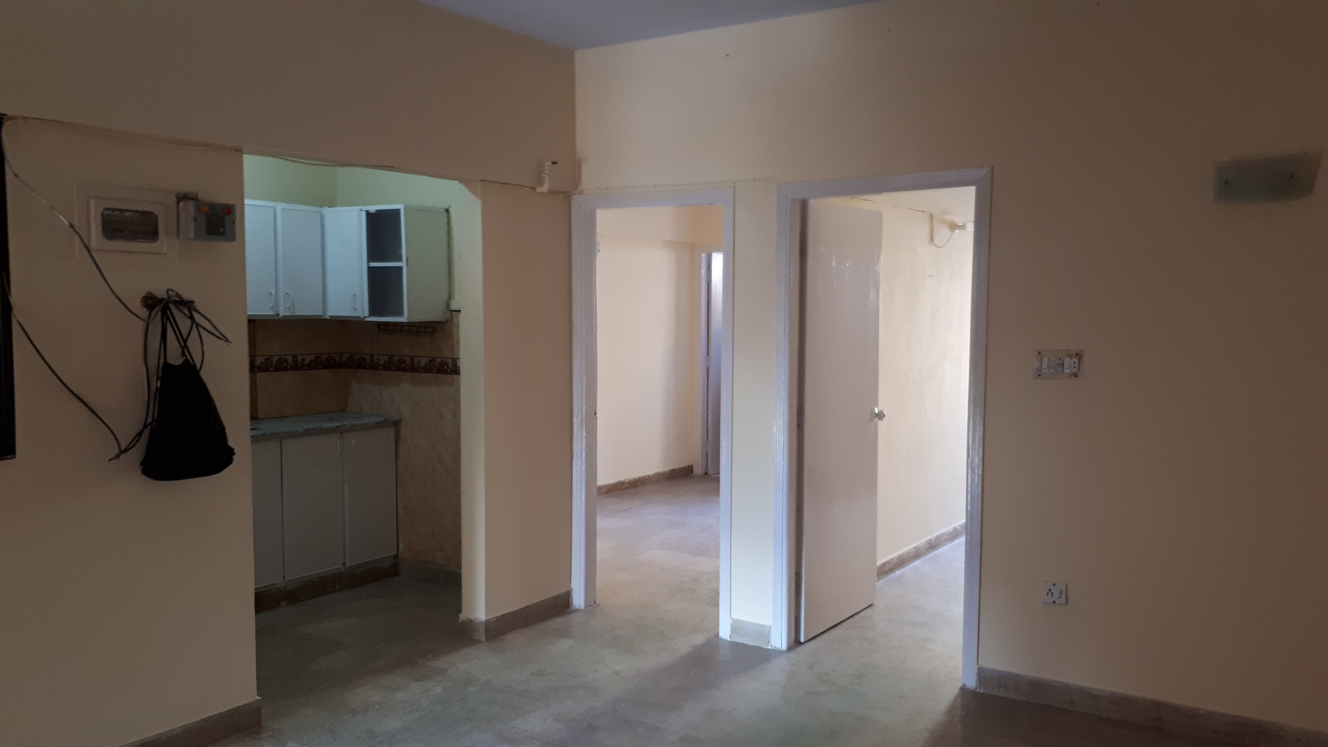 Defence phase 5 delton khadda market stadium lane 1 2 bed attach bathrooms kitchen lounge and parking in front of plot east open west open agents commission will be given 