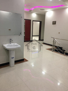 8.5 Marla Corner House For Sale In Abu Bakar Block Bahria Town Phase 8