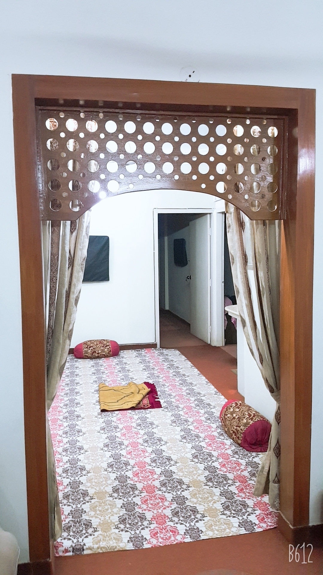 Well Maintained Flat Is Available For Sale 
West Open, 3 Bed With 4 Bathrooms , 2 Side Corridors , Lift And 24 p Hours Water Available. 
Floor Is Fully Carpeted And All Windows Are Covered With Curt