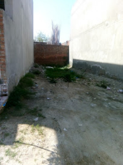 Zaheer villas 4 Marla Plot most beautiful Society near college road town ship