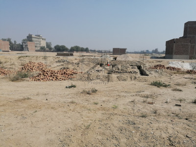 Commercial plot for sale