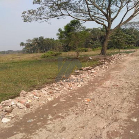 Urgent plot for sale