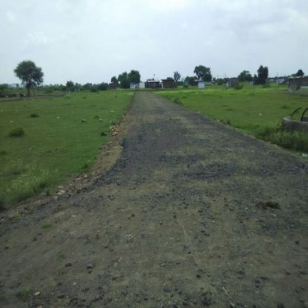 Urgent plot for sale