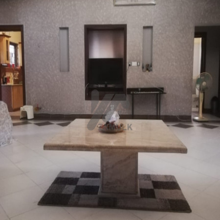 34 Marla Lavish Banglow For Sale At Amir Town Canal Road