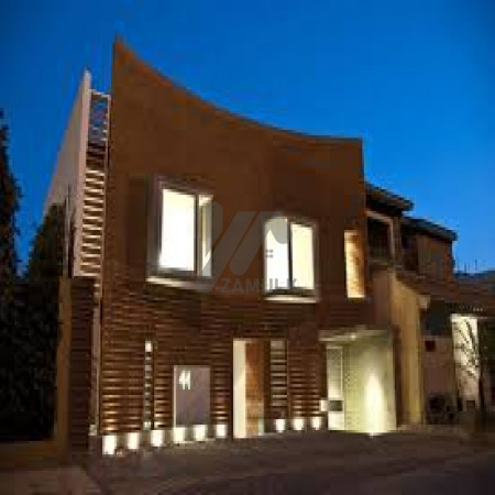 House For sale In F-6/1