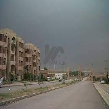 10 Marla Flat For Rent In Clifton - Block 8