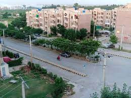 7.6 Marla Flat For Sale In Silver Oaks Apartments