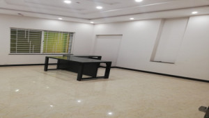 Warehouse For Rent On Main Multan Road