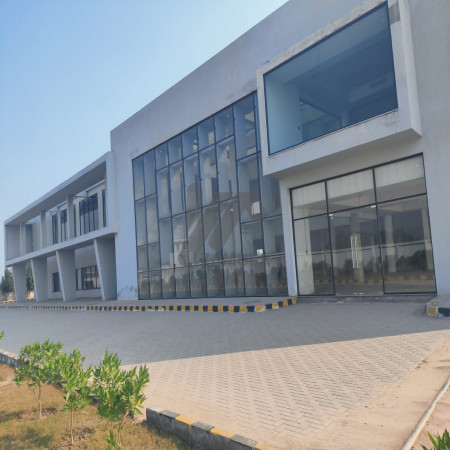 Ideal 90000 sqft Hall Available on Rent at FIEDMC Saiawala Faisalabad