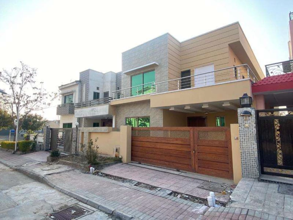 12 Marla House For Rent In Kohinoor Town