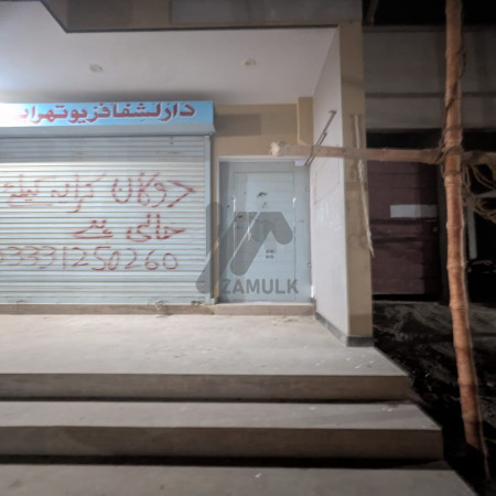 Ideal Investment: Building with 2 Shops & 3 Apartments – Saadi Town Block 3